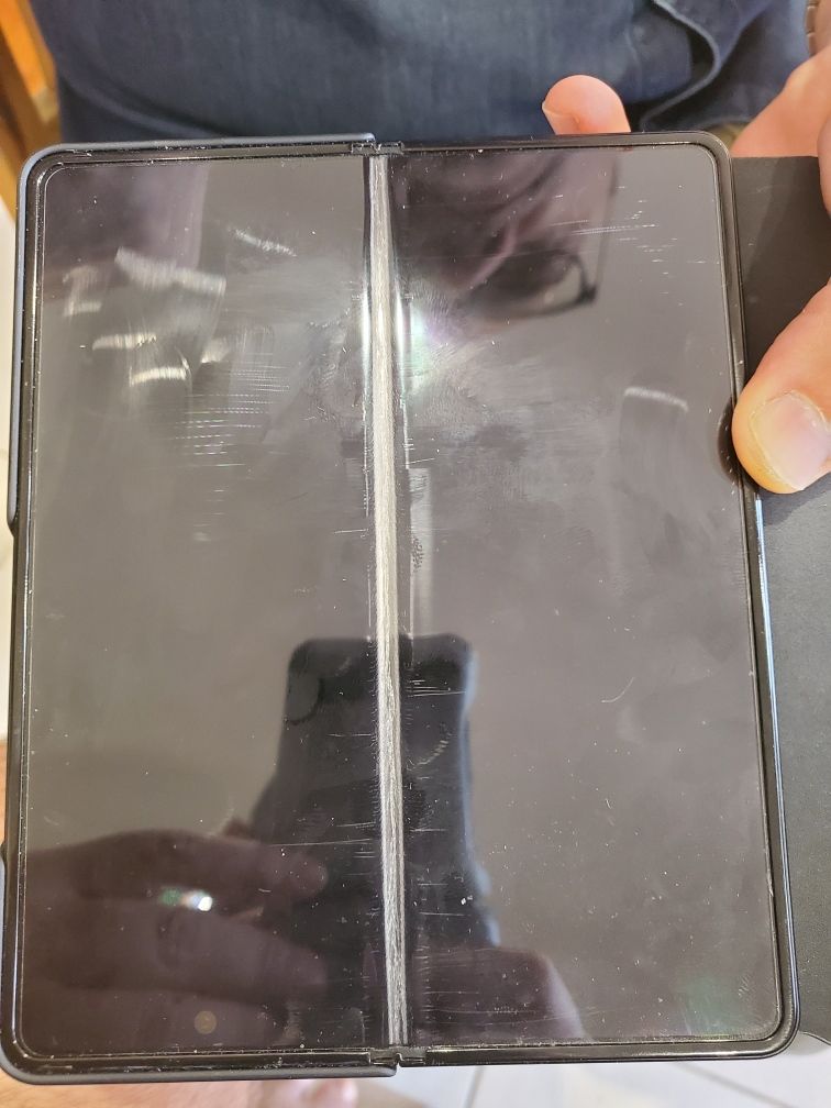 galaxy z flip broken screen