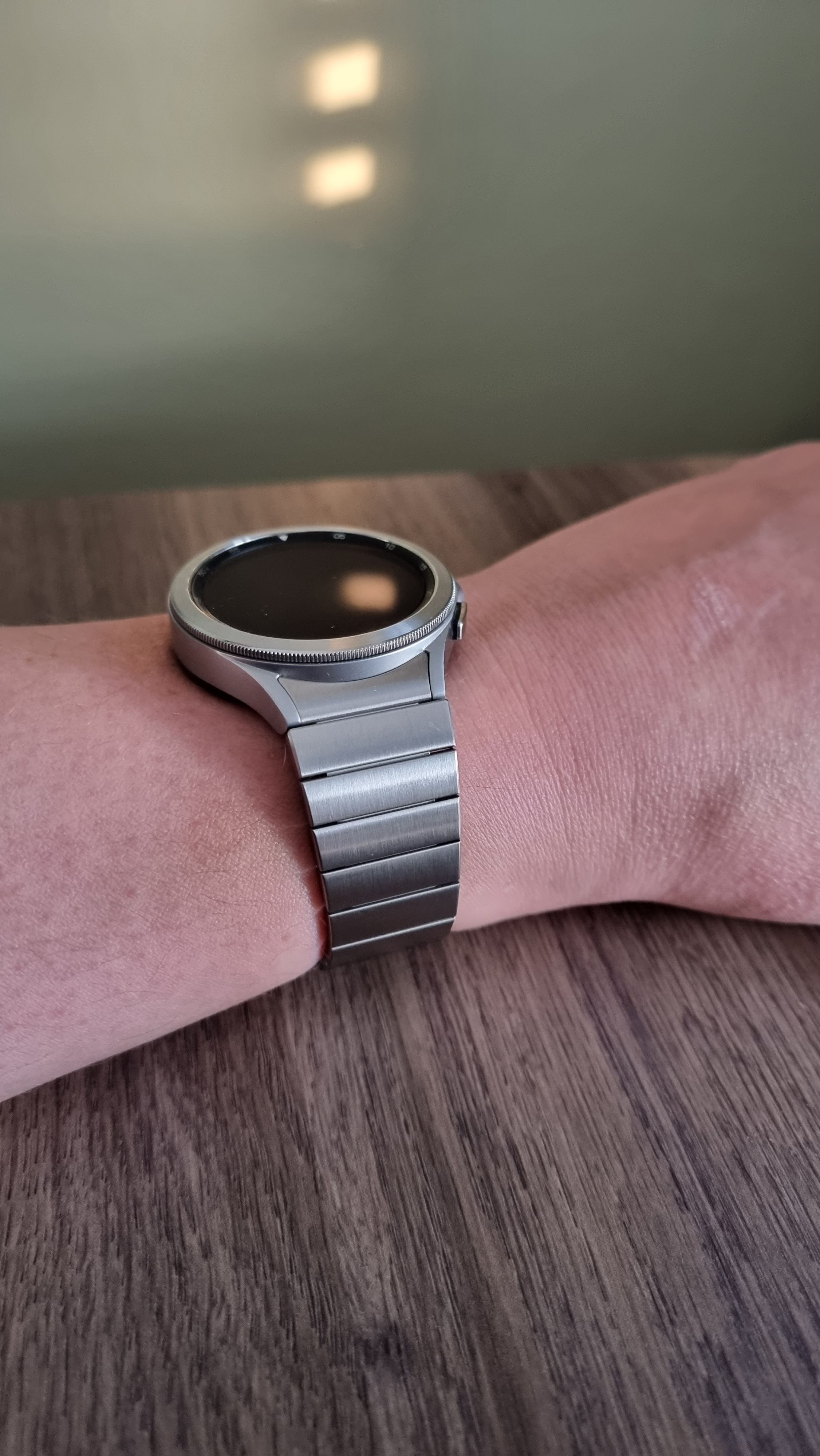 Solved: Galaxy watch 4 Classic Metal Link Bracelet (Samsung offical) -  Samsung Community