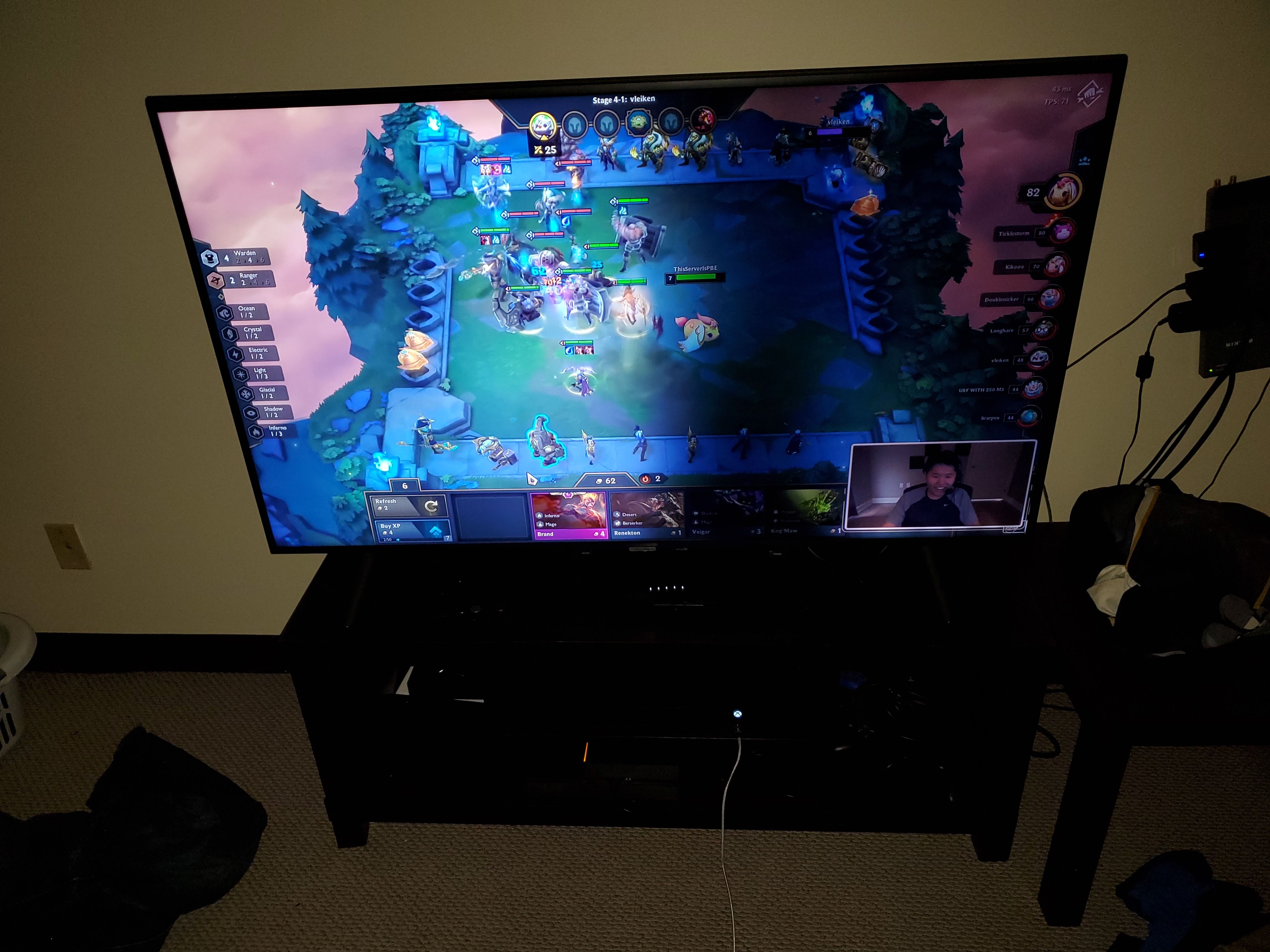 Samsung 55 inch TV black spot through middle right of screen. - Samsung  Community