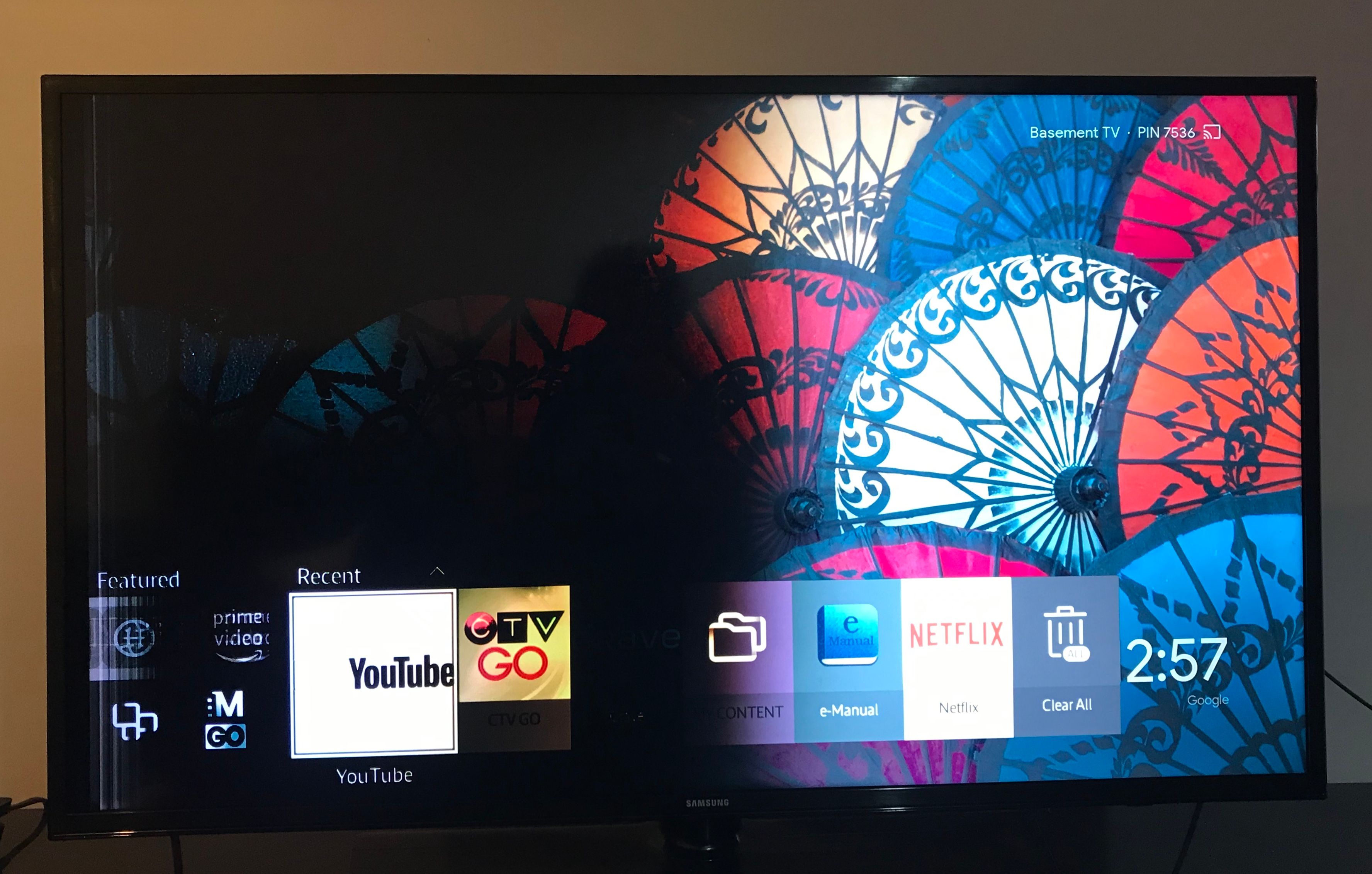 Solved: Samsung UHD 27k half screen in black - Samsung Community