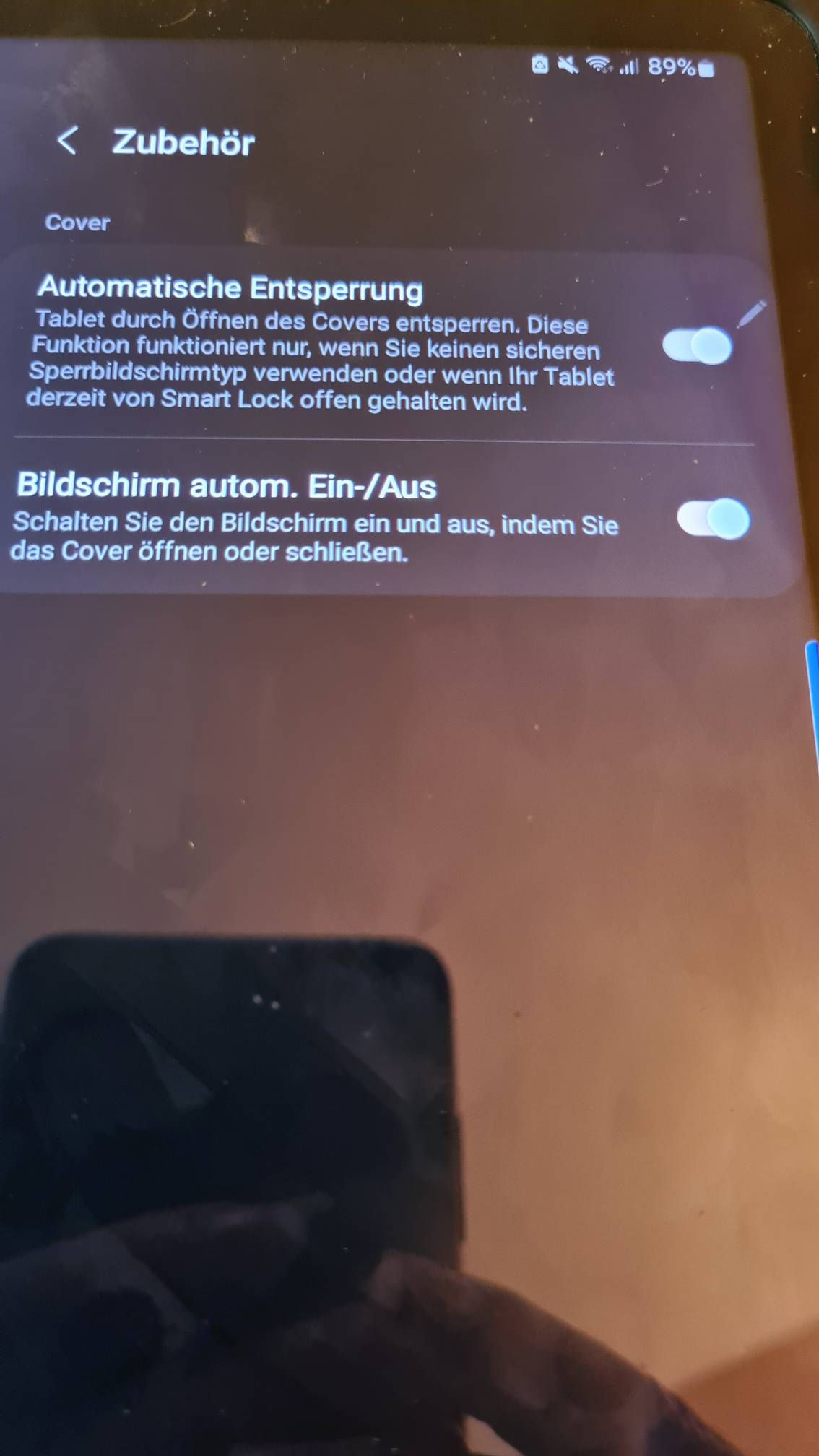 Galaxy Tab S7 | Bildschirm bleibt schwarz nach Öffnen von Original Samsung  Book Cover - Samsung Community