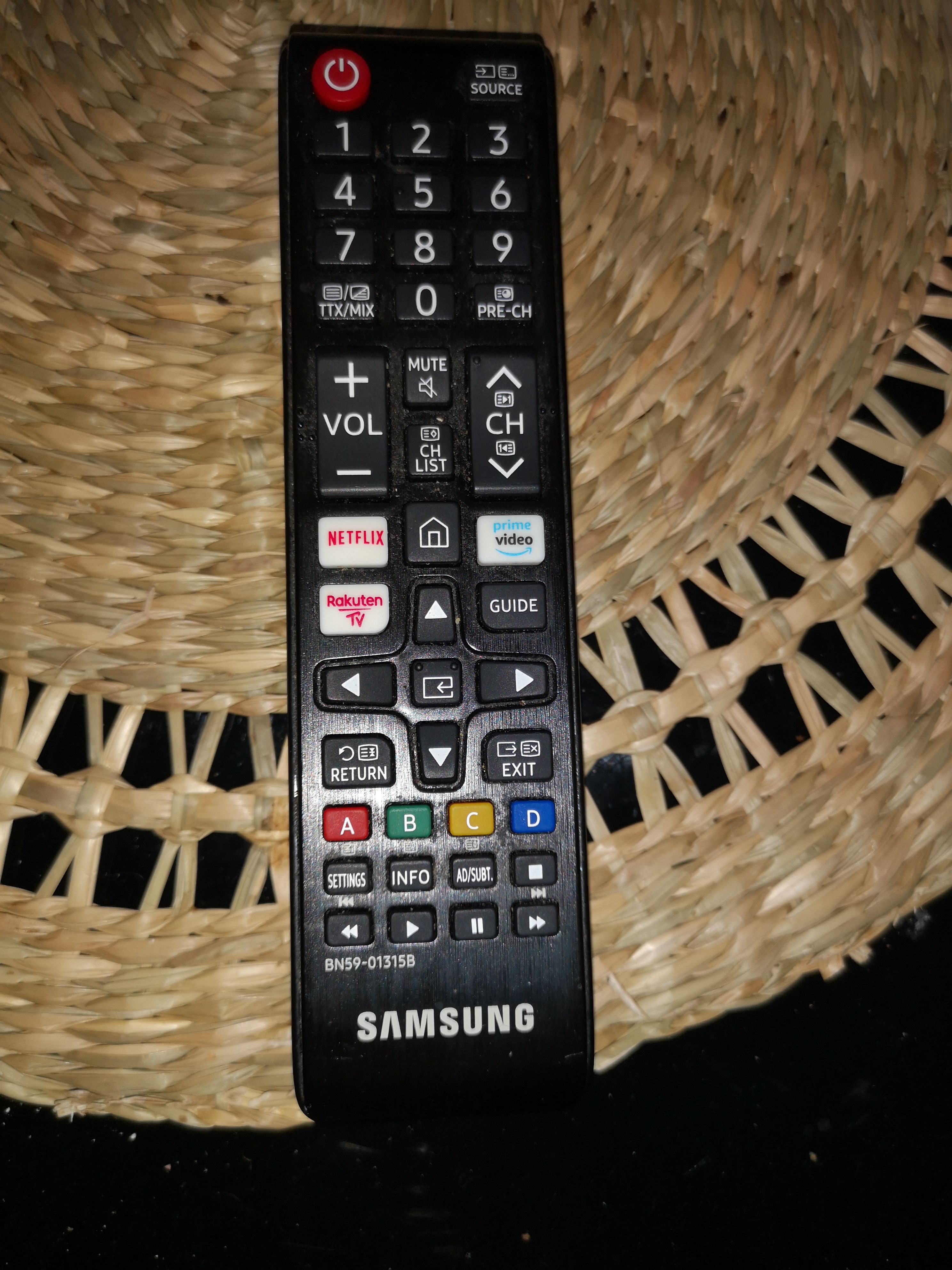 Résolu : Connecté une antenne à TV smart et recherche chaînes - Samsung  Community