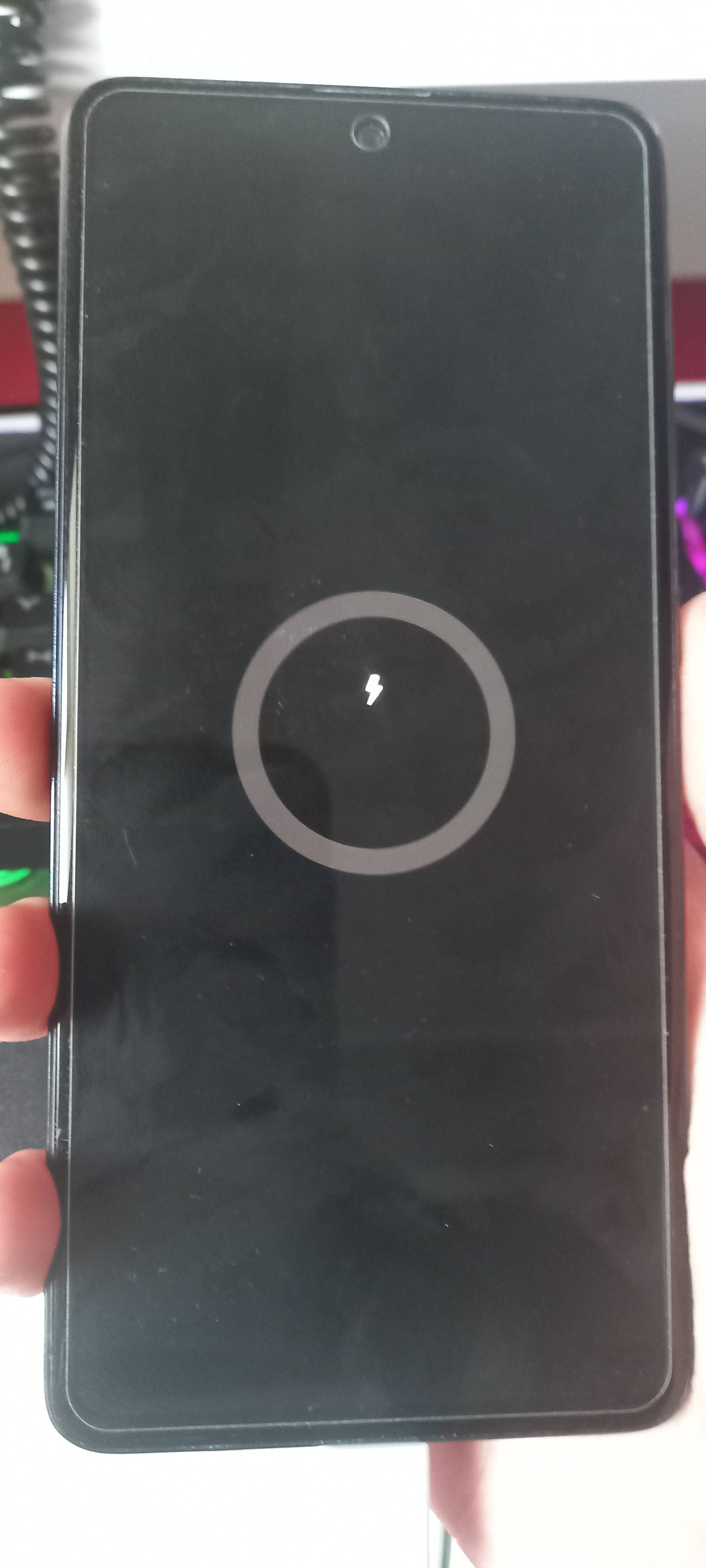 Téléphone bloqué sur l'écran de démarrage - Samsung Community