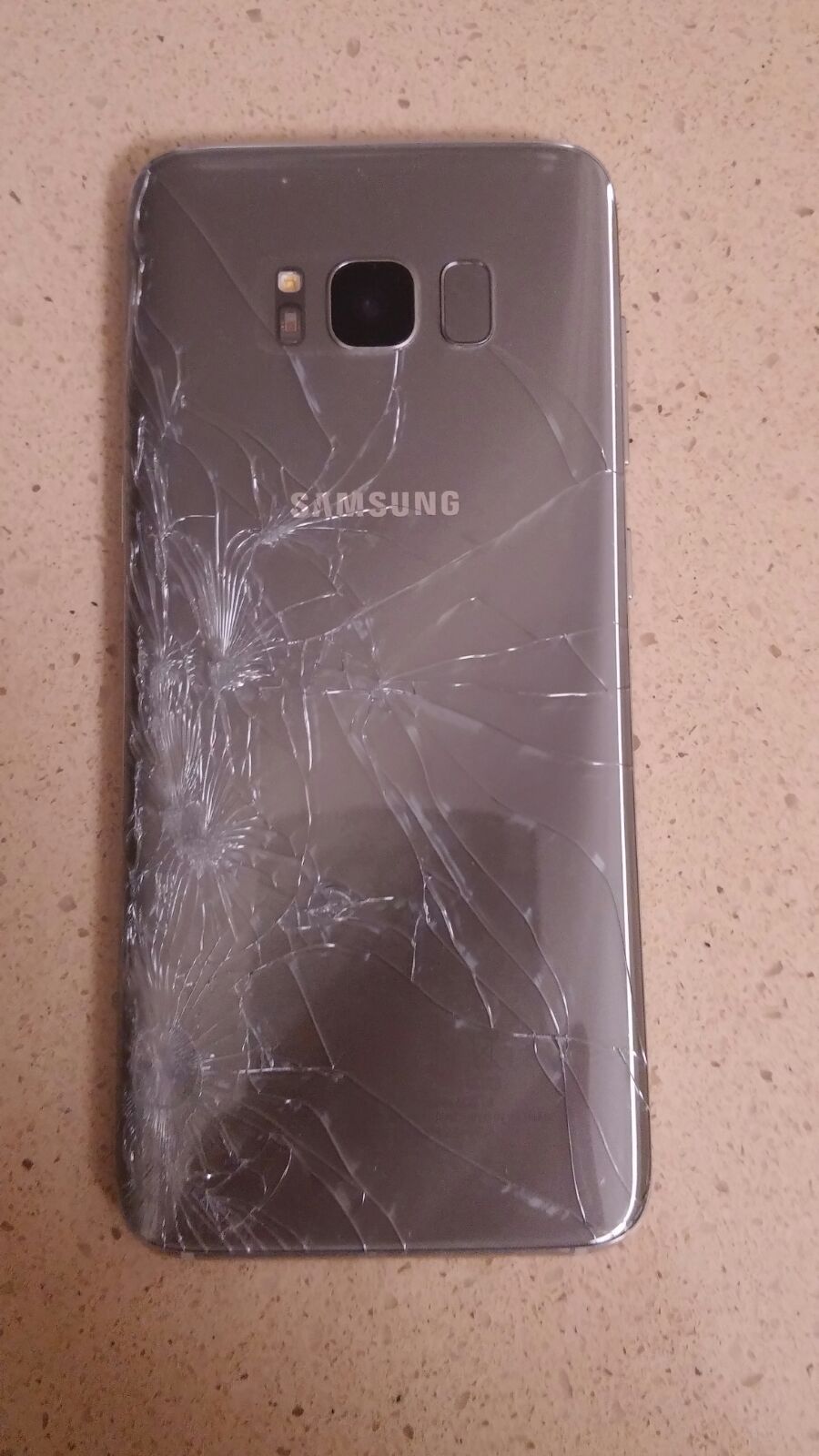 Samsung s8 vetro posteriore rotto - Pagina 2 - Samsung Community