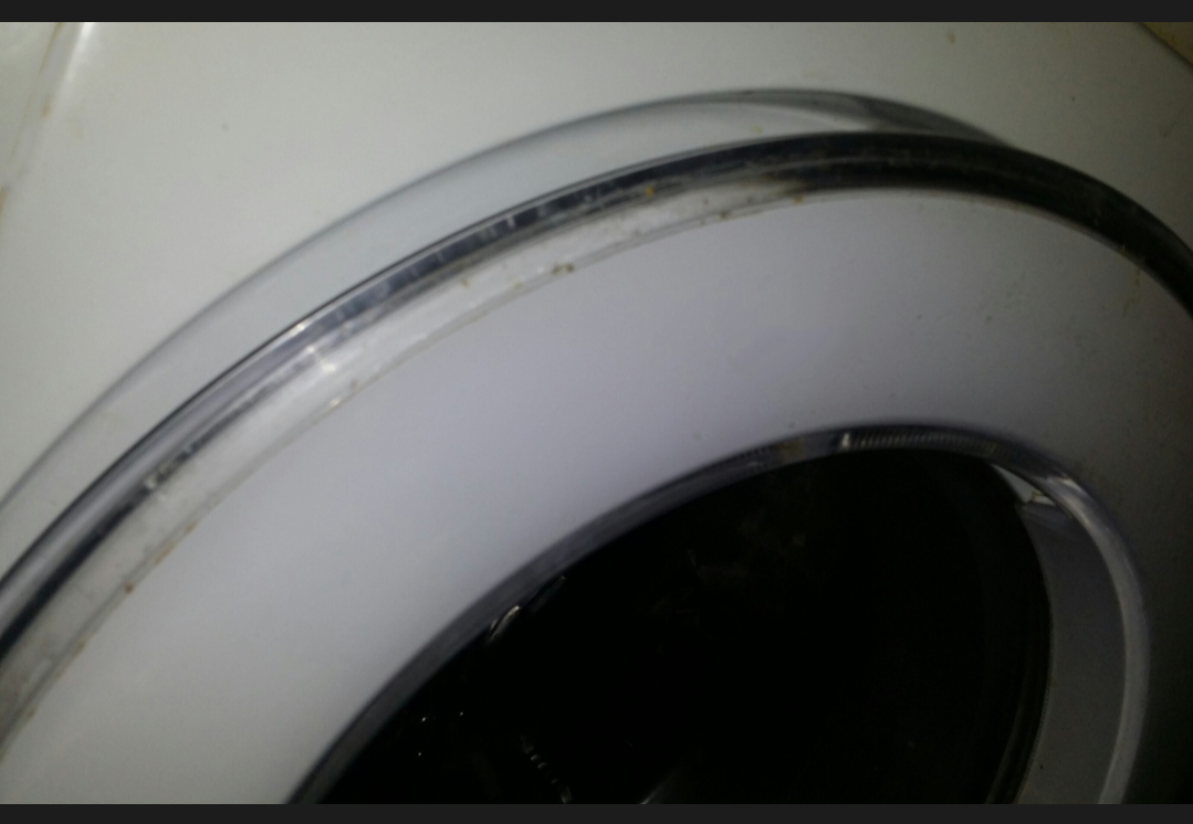 Solucionado: Problema carcasa tambor lavadora Ecobubble cristal - Samsung  Community