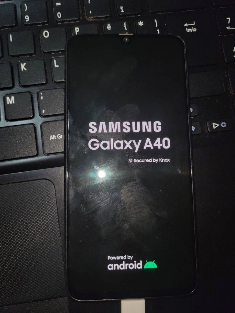 Problema accensione - Samsung Community