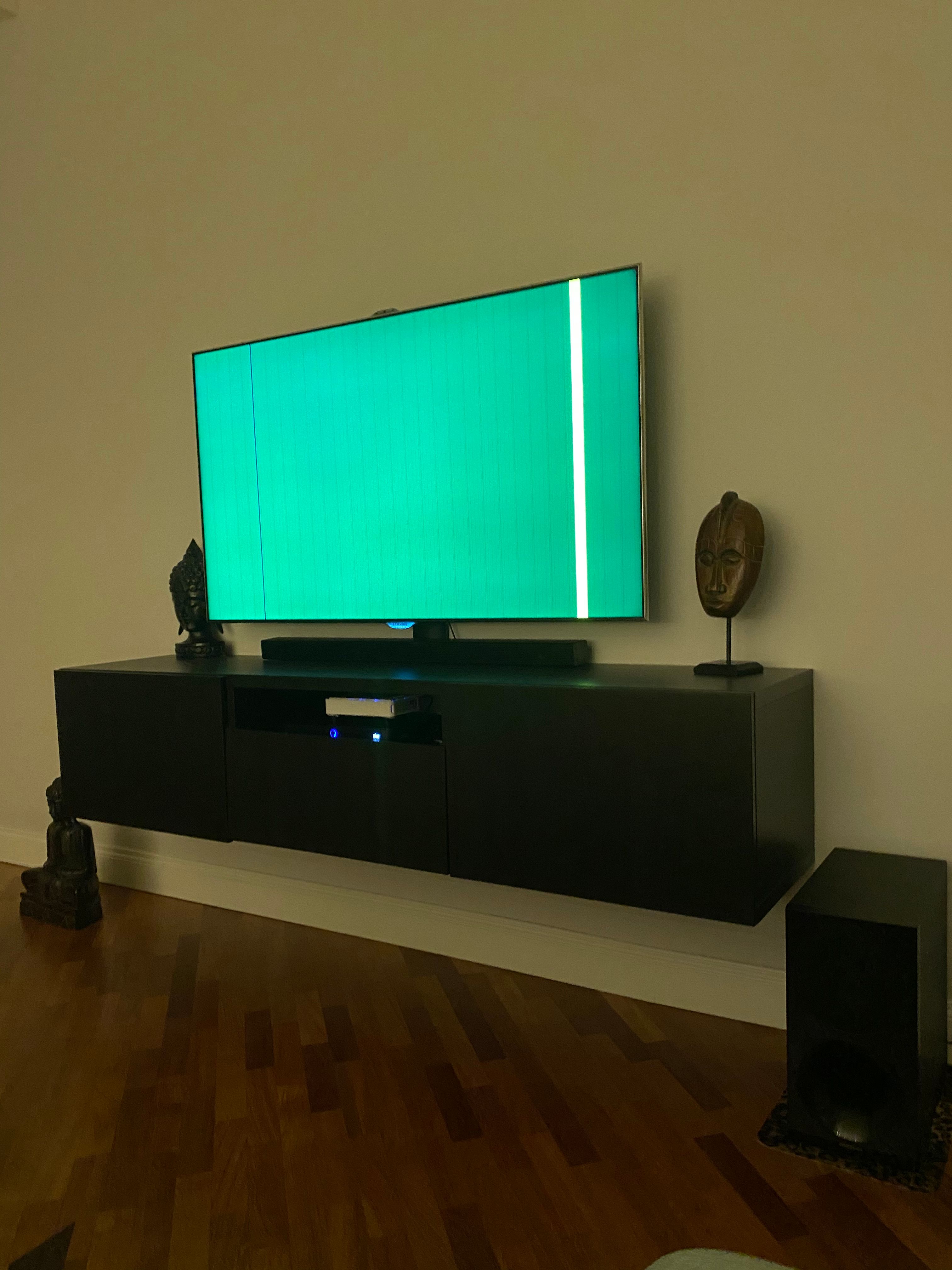 SMART TV UE55ES8000 righe verticali - Samsung Community