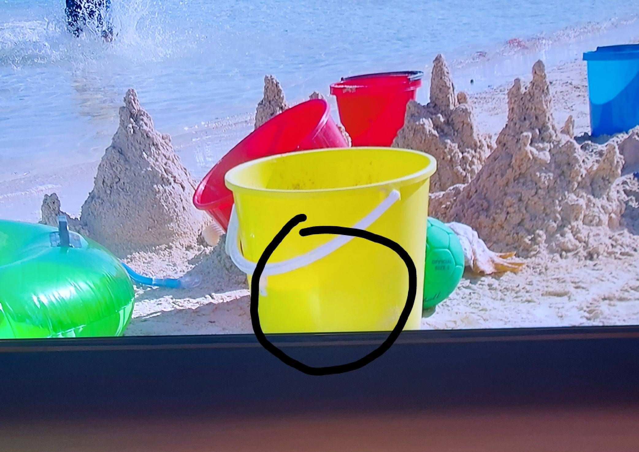 Opgelost Backlight strip defect Samsung Community