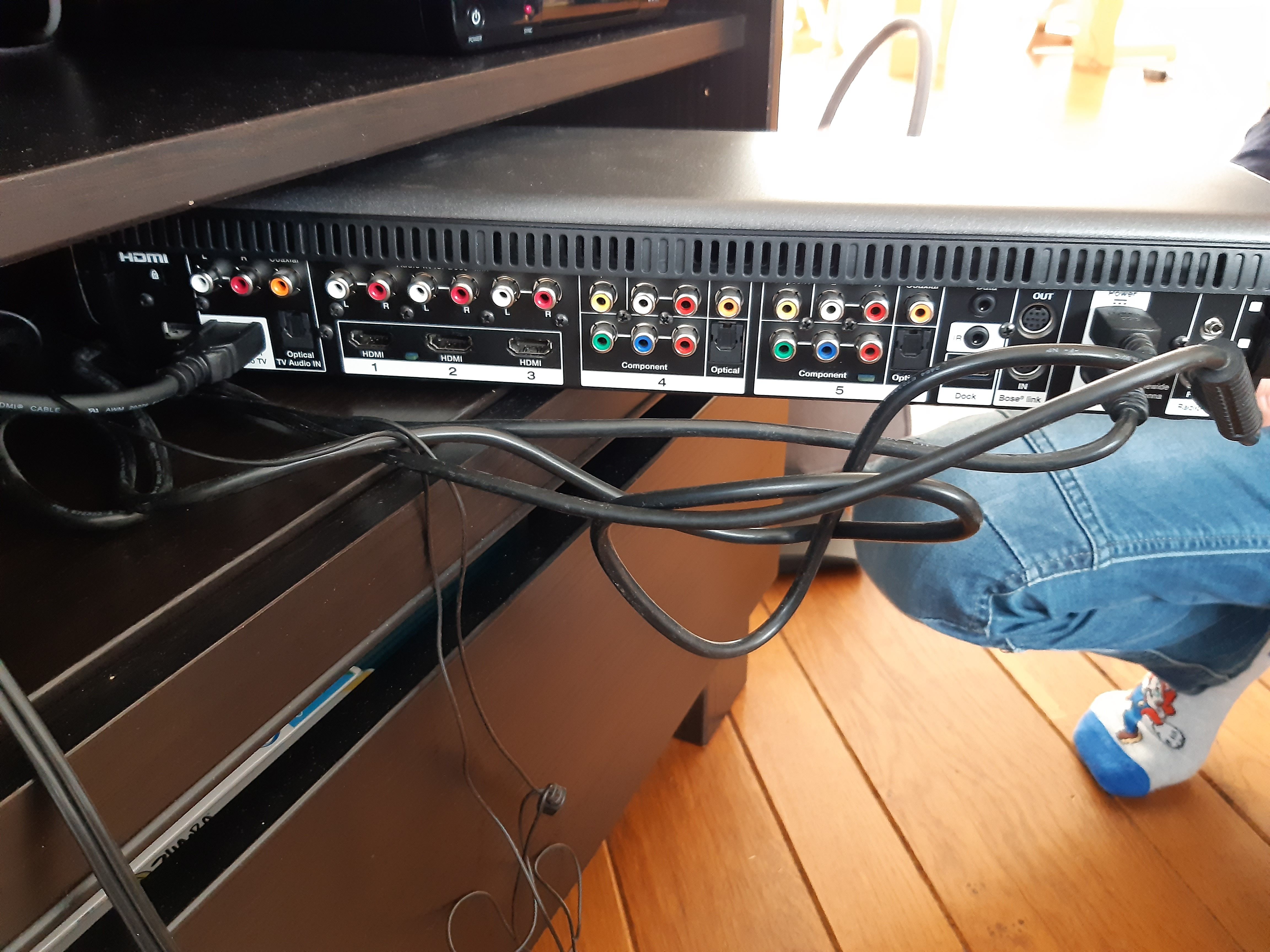 Bose AV35 aansluiten op samsung Qled 55q90r Samsung Community