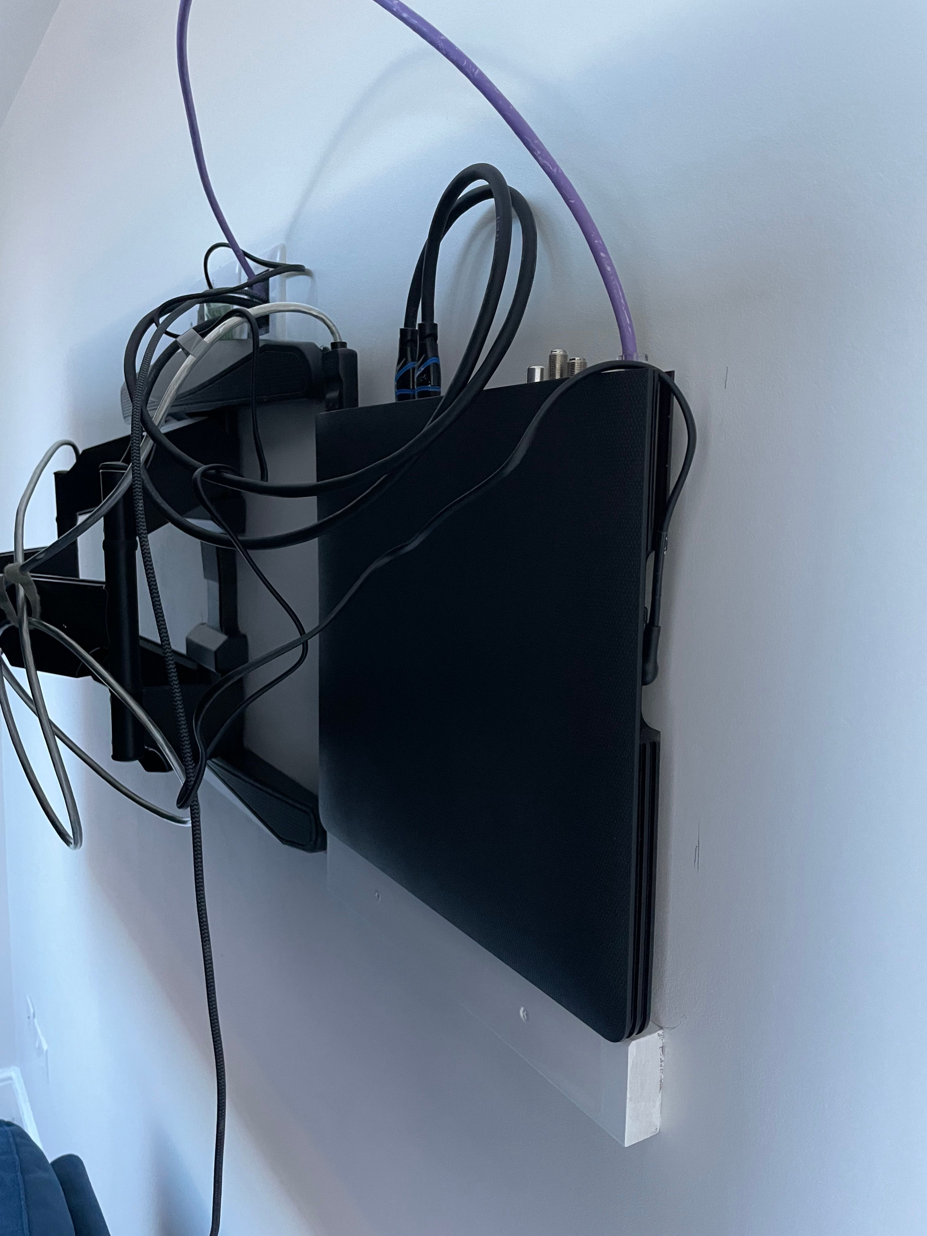 Mounting the Slim One Connect Box to a wall or TV - Samsung Community