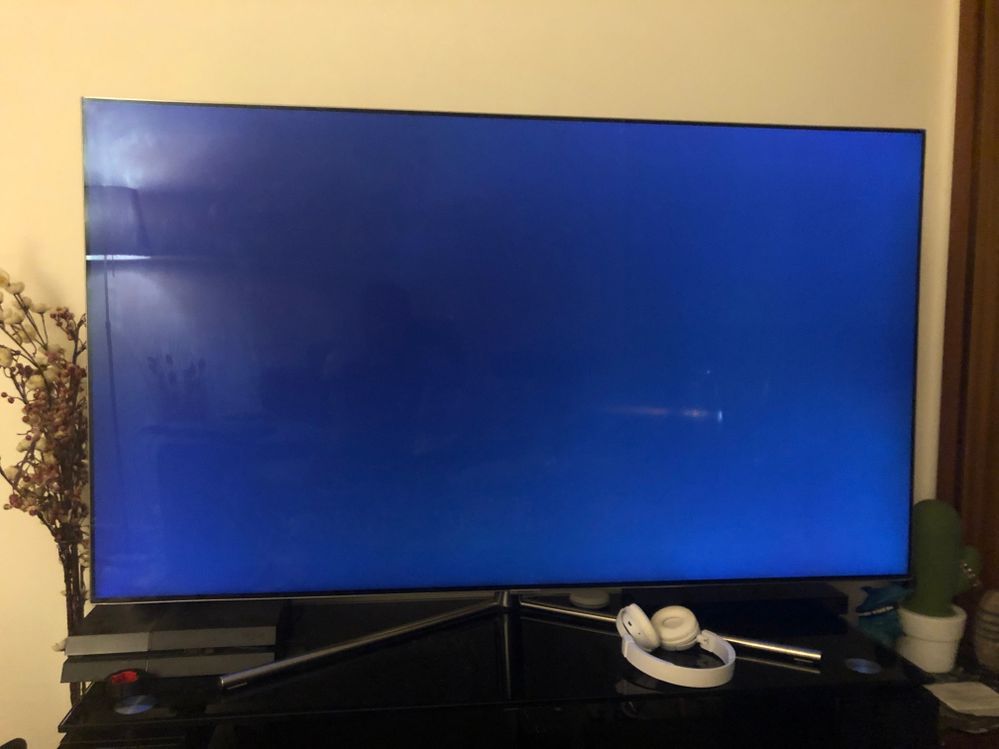 HELP ! TV QLED QE55Q7F Ecran noir mais son ok - Samsung Community