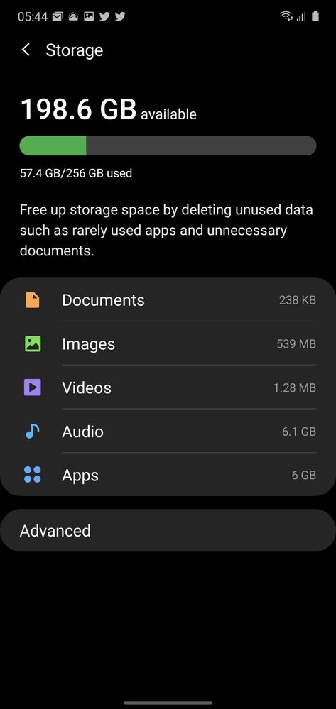 Advanced toggle at bottom.