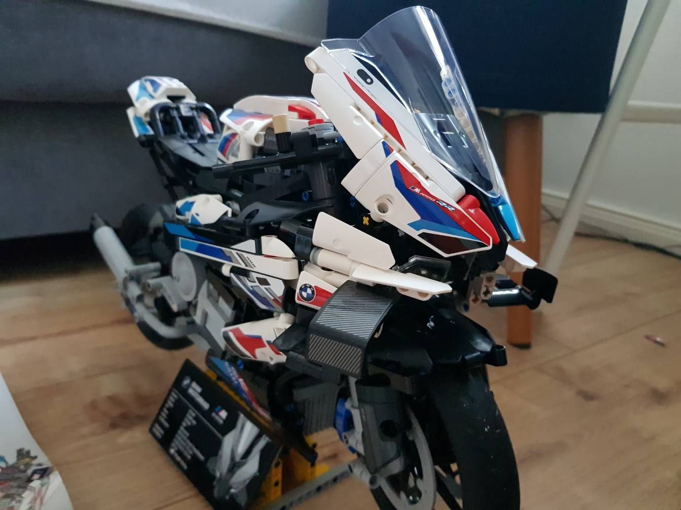 Lego BMW m1000rr - Samsung Community