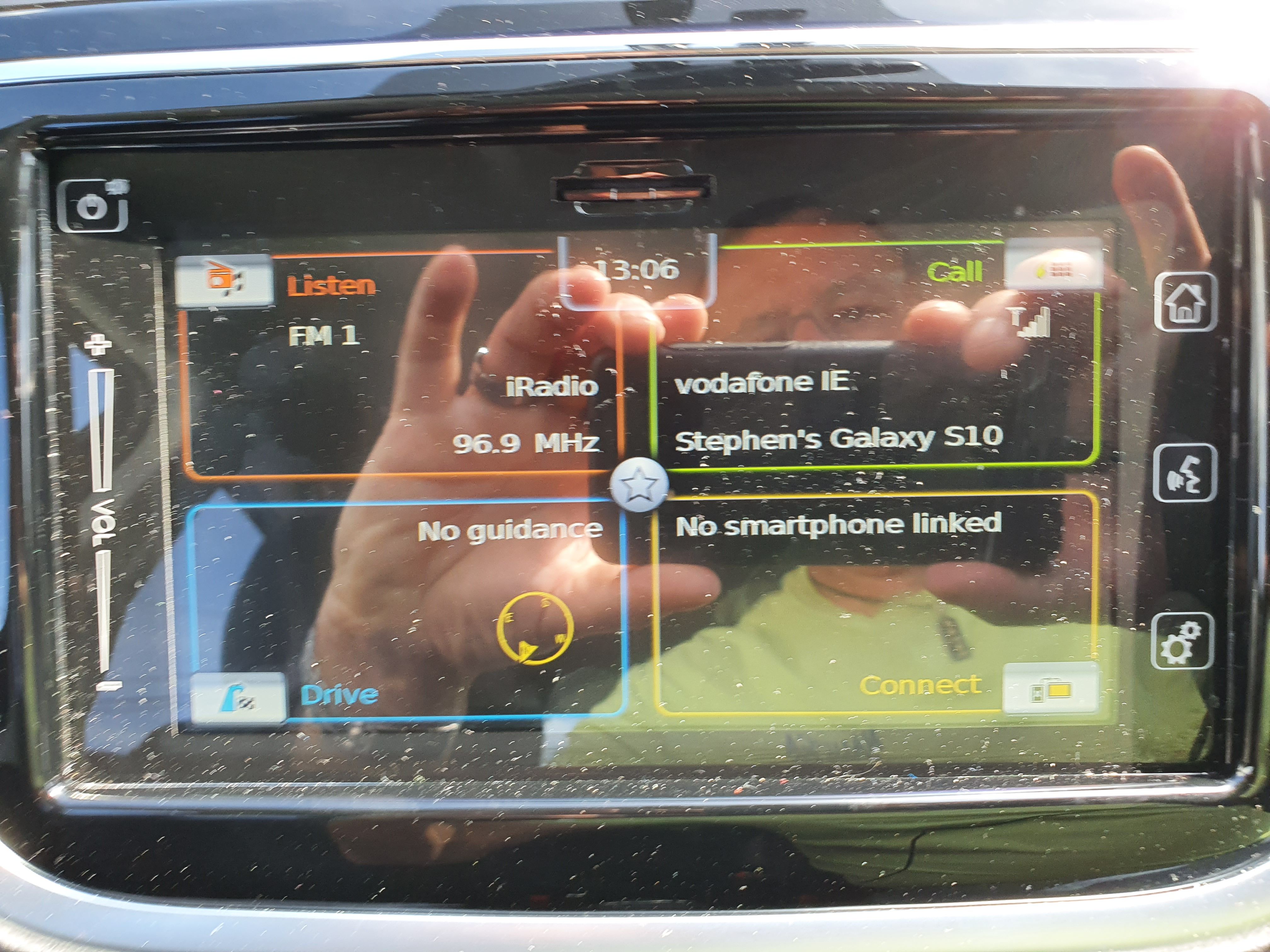 Solved: S10 Android Auto / Mirror Link Connection Problems - Samsung  Community