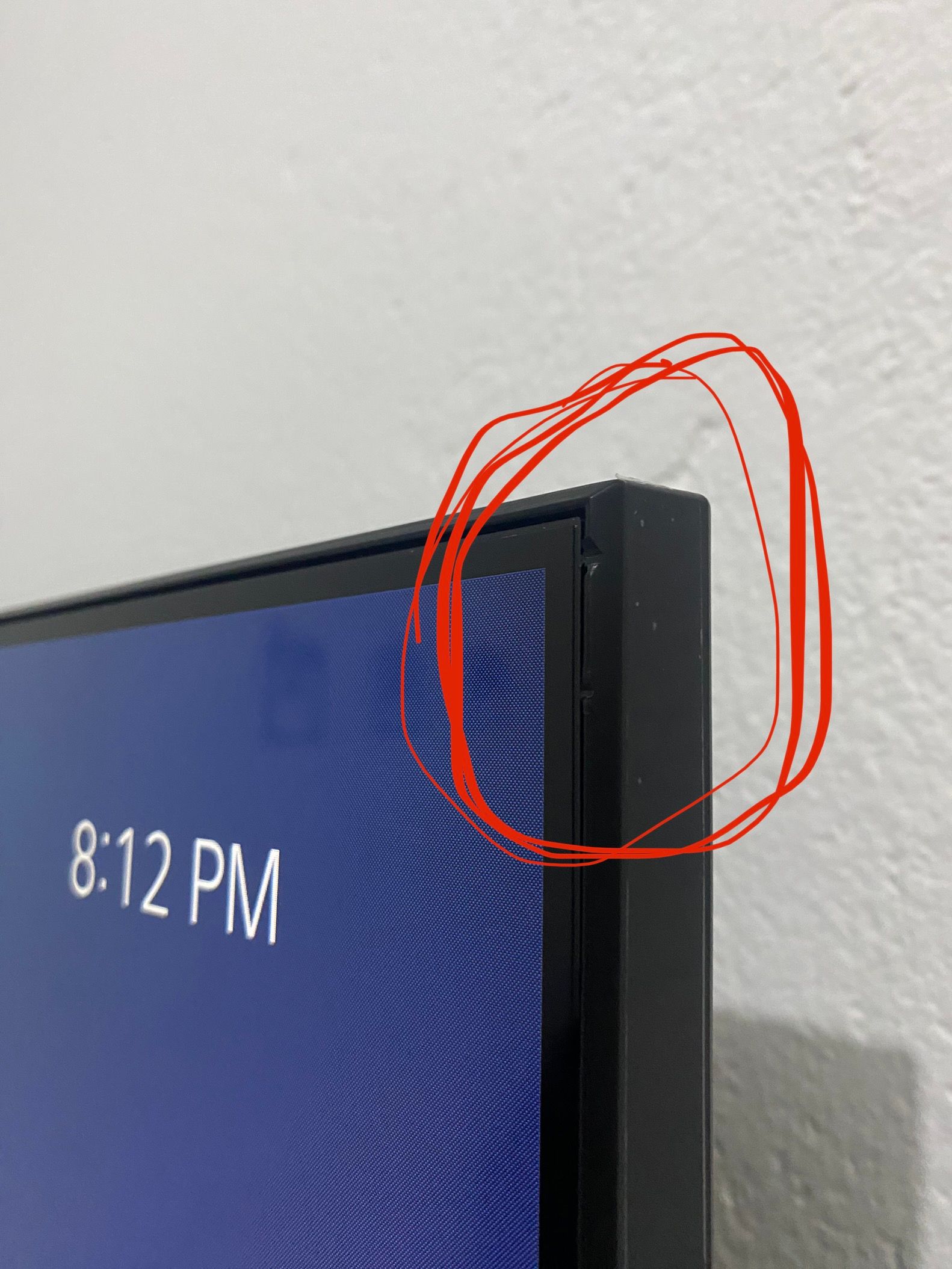 Solucionado: Linha Horizontal preta aparecendo na Smartv Samsung TU8000 -  Samsung Community