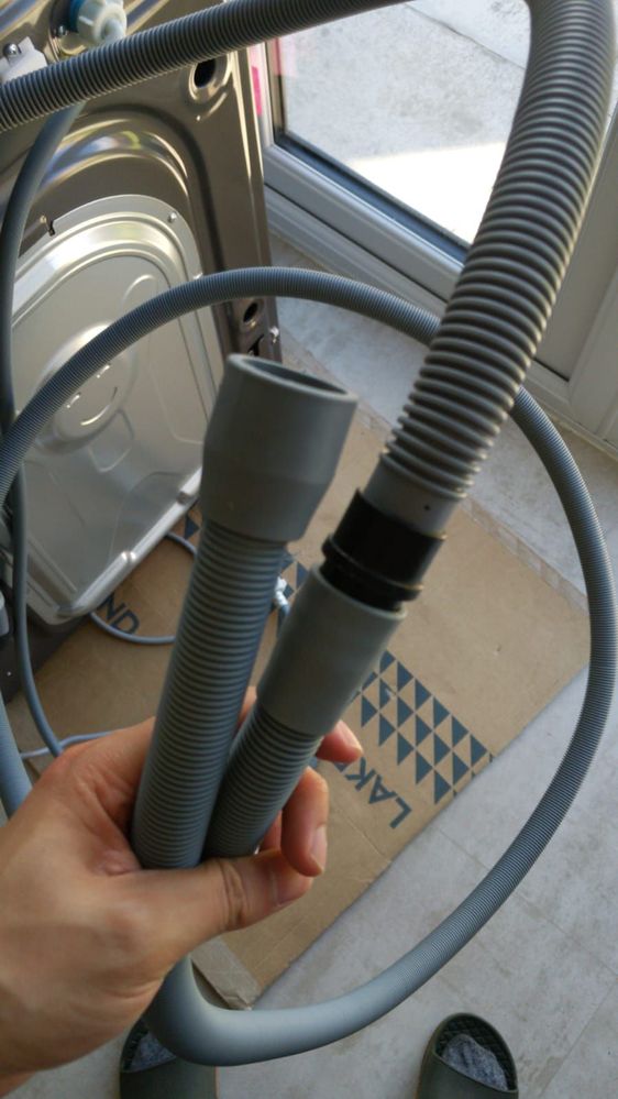 extension cnonected to waste hose on the washing machine