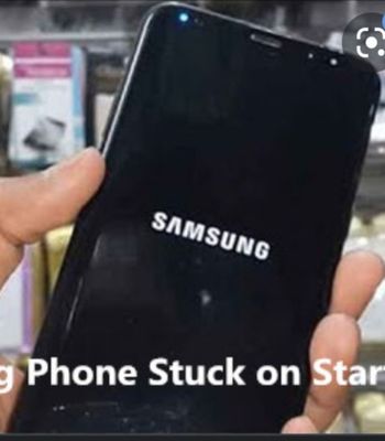 Screen Randomly Goes Black, Only Shows Samsung - Samsung Community