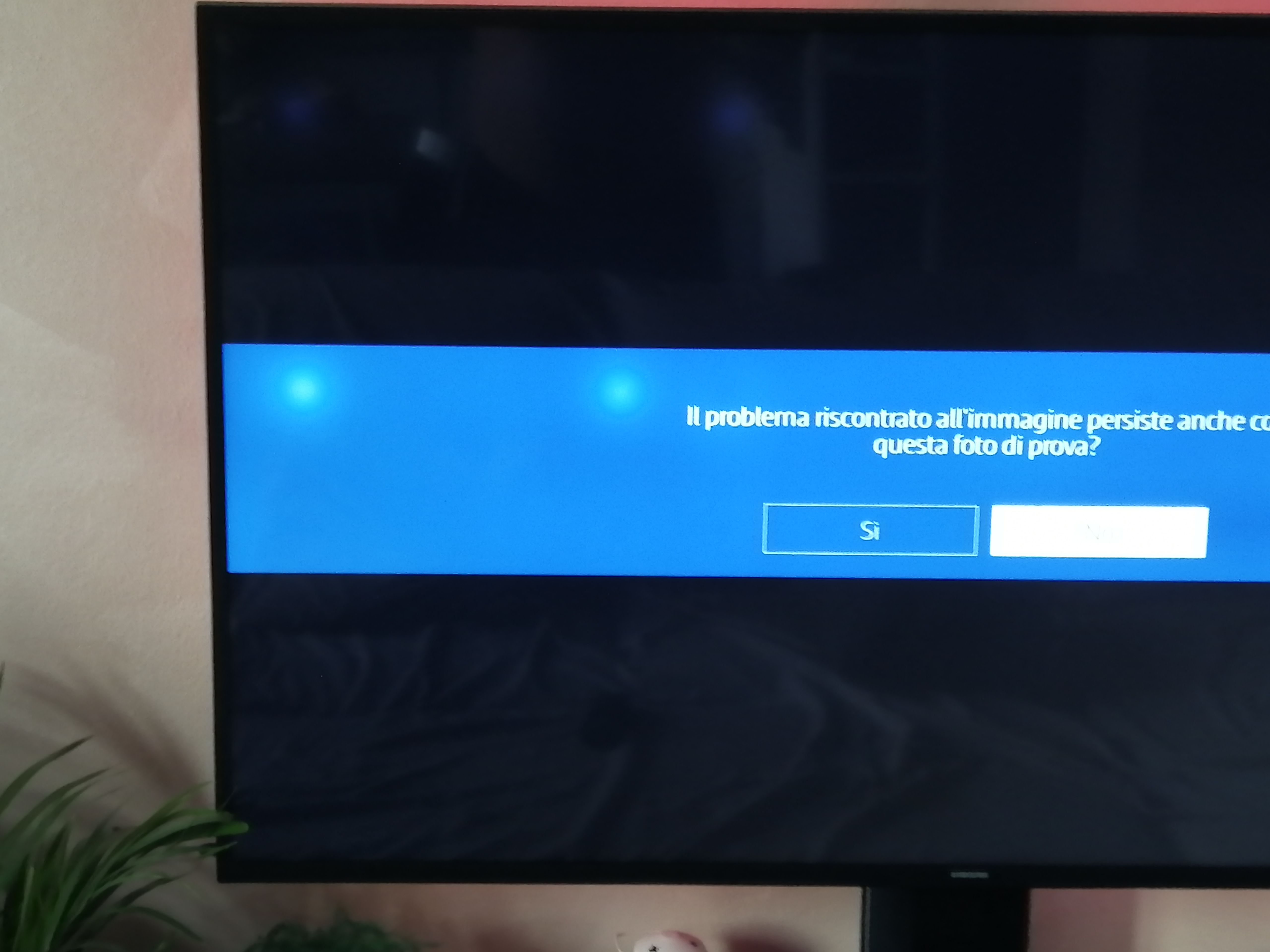 TV samsung macchie bianche su schermo - Samsung Community