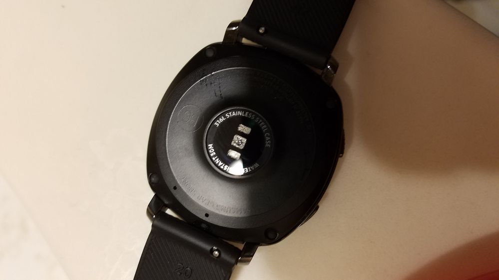 Samsung gear sport hot sale wont turn on