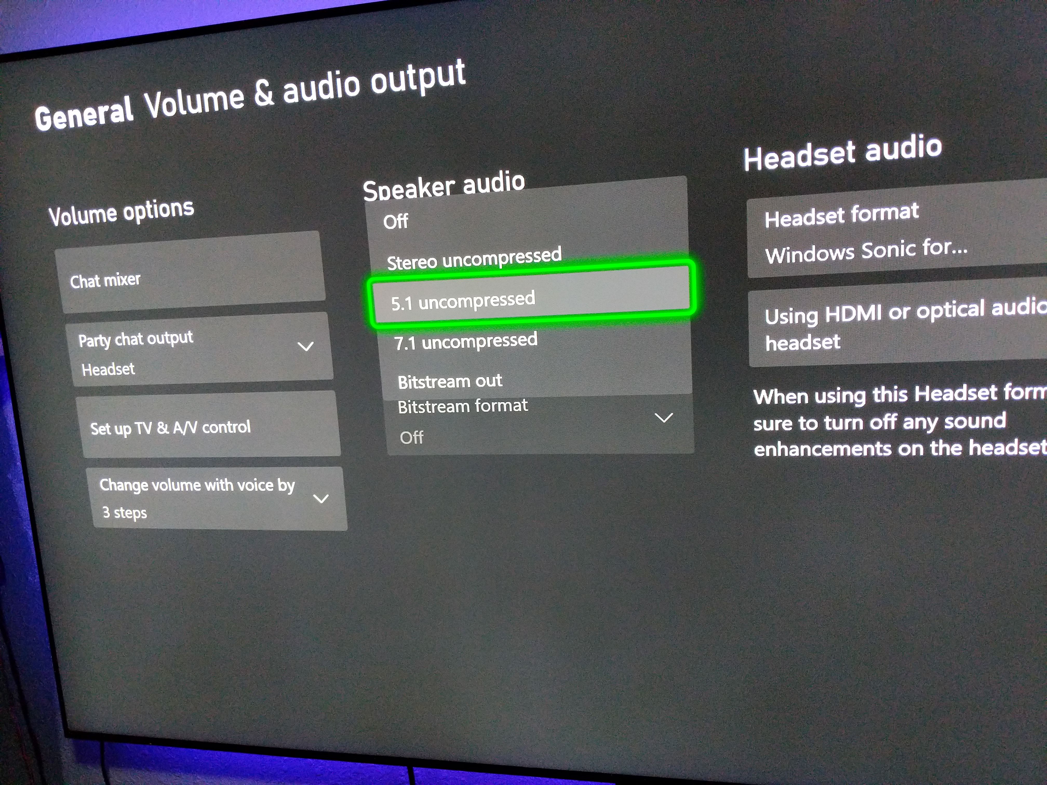 cultuur Afgekeurd Zorgvuldig lezen Uncompressed Audio over eArc needs to be patched for Q90 and Q80 TVs -  Please! - Samsung Community