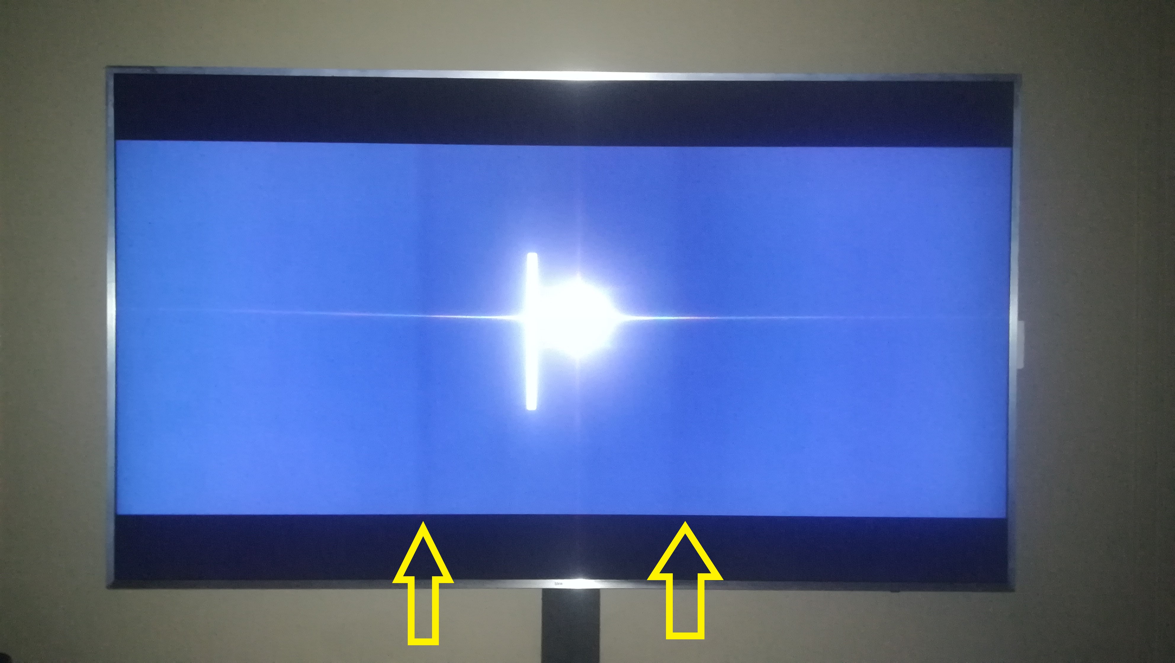 Problème bandes verticales TV Samsung UE65MU6405 neuve défecteuse