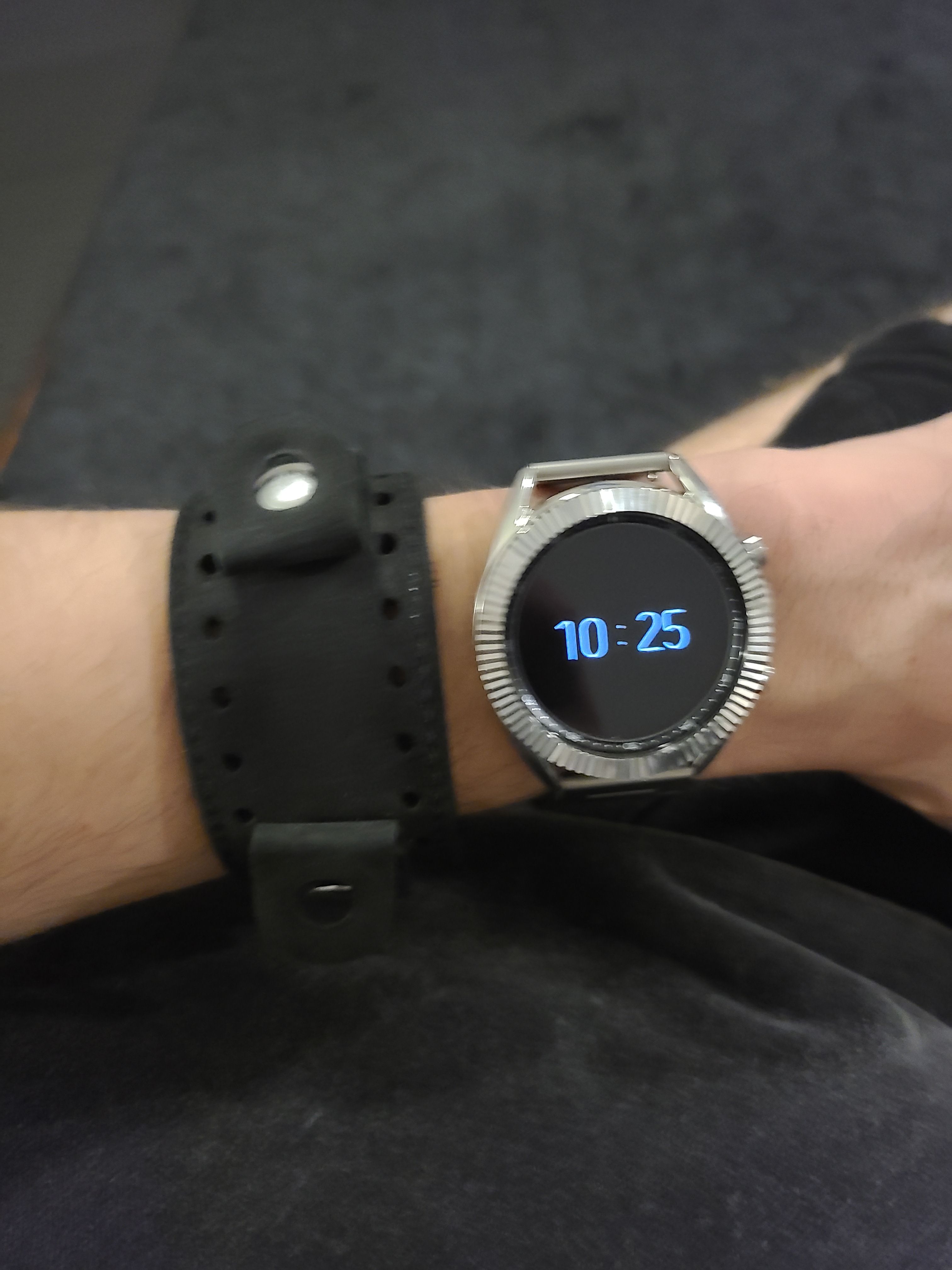 Solved: Galaxy Watch always on display not working - Samsung Community