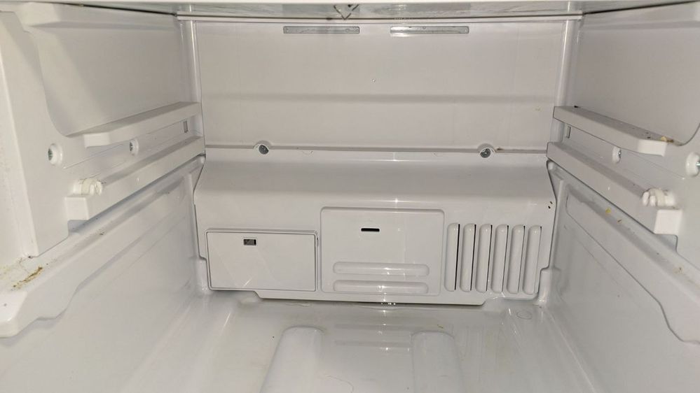 Kühlschrank rb37j5009sa- Wasser unter dem Gemüsefach - Samsung Community