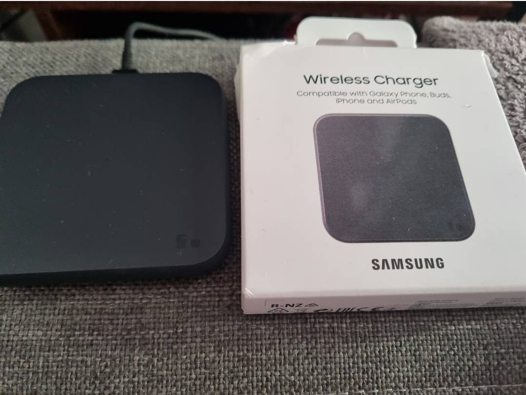 wireless charger - Samsung Community