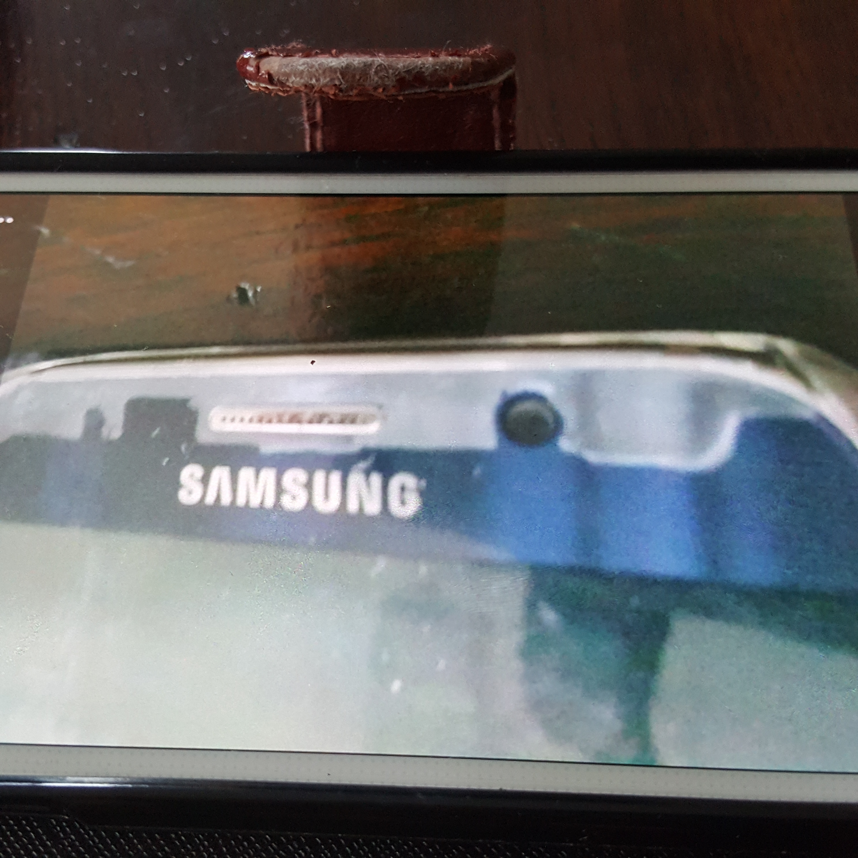 Opgelost: Lucht onder glasplaat/scherm S6 - Samsung Community