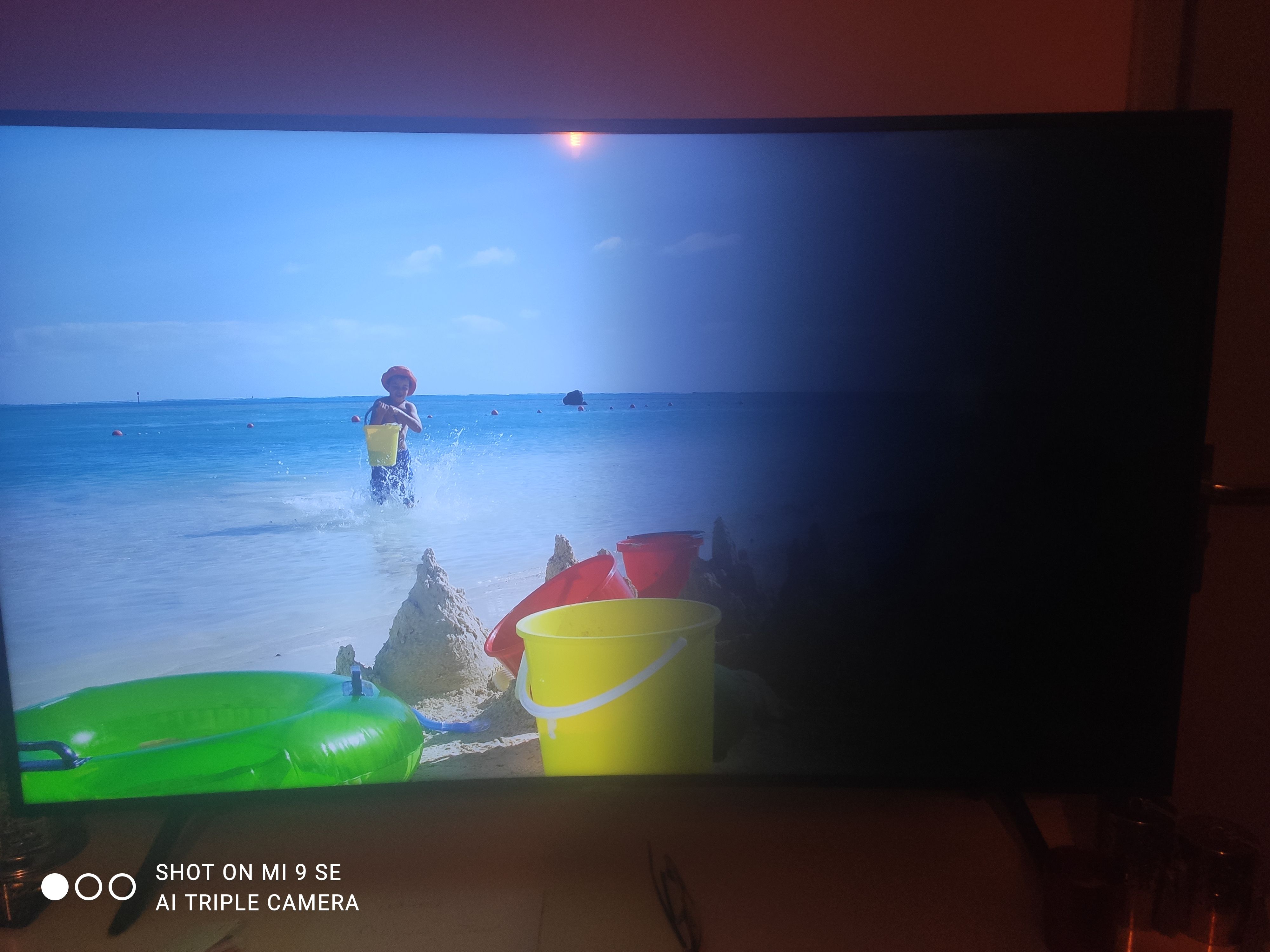 rechter deel van beeldscherm heeft zwarte waas Samsung Community