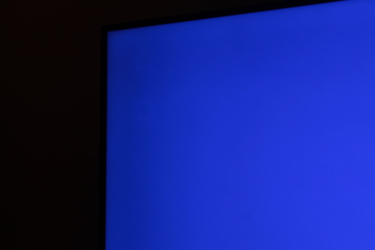 Small White Circles on TV screen Samsung Community
