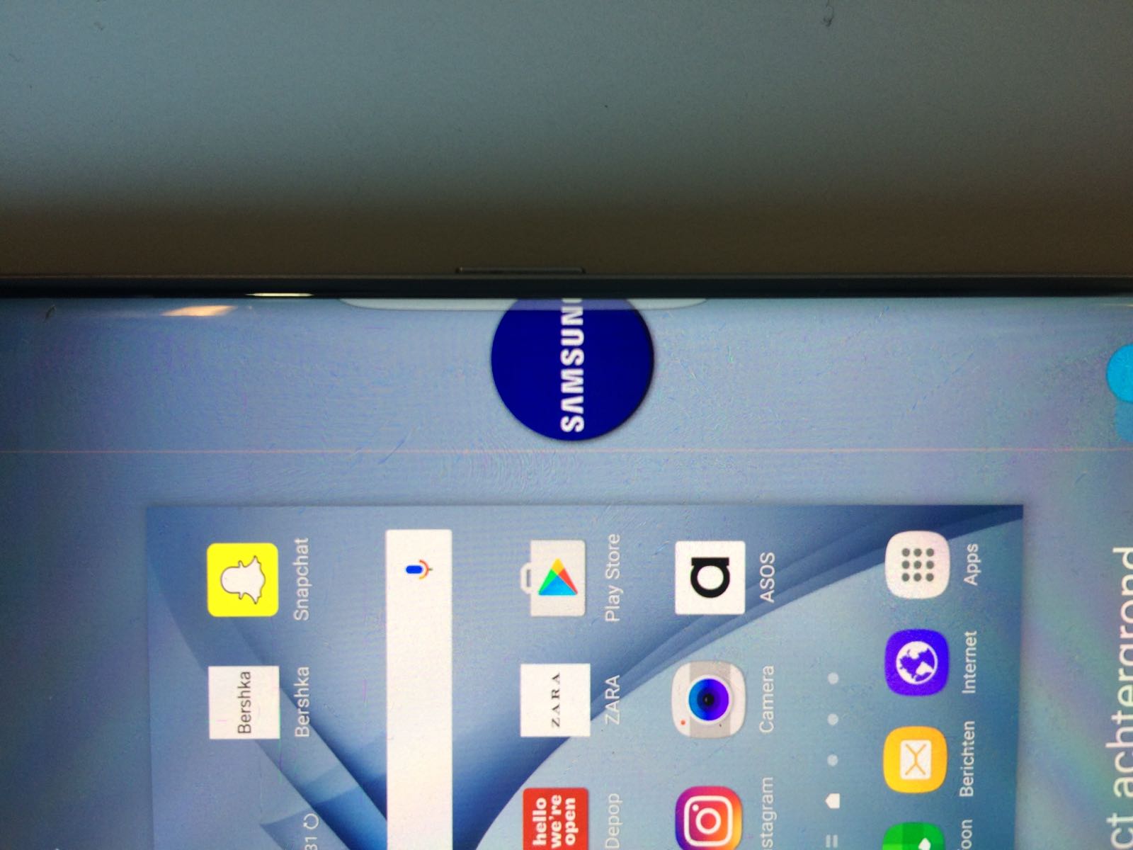 Opgelost: komt het dat ik opeens een roze op beeldscherm heb ? Samsung Community