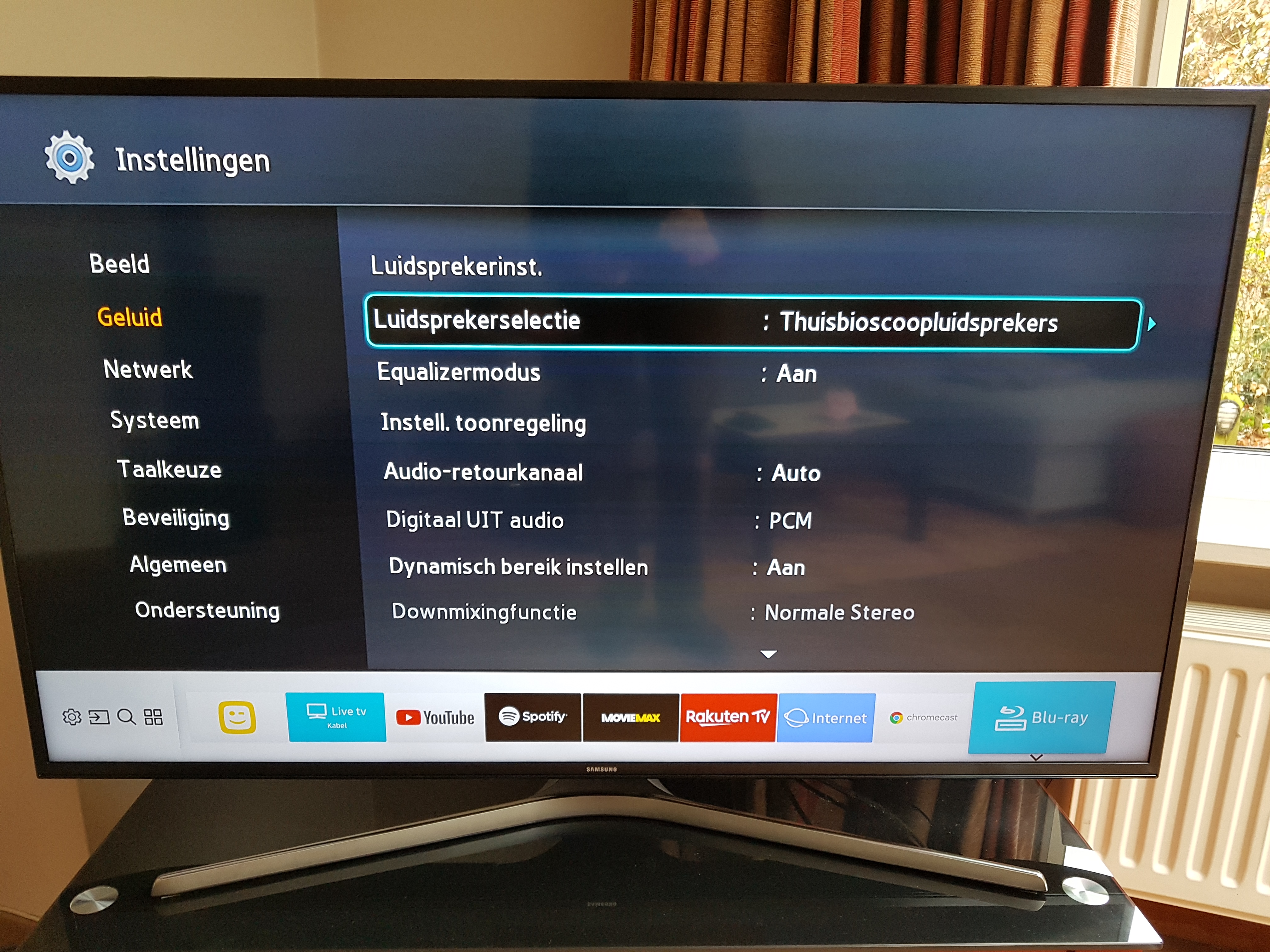 Opgelost: Geen geluid uit Samsung UE50MU6100 TV gekoppeld aan de Home  Cinema HT-J4500 5.1 Surround set - via HDMI ARC - Pagina 2 - Samsung  Community