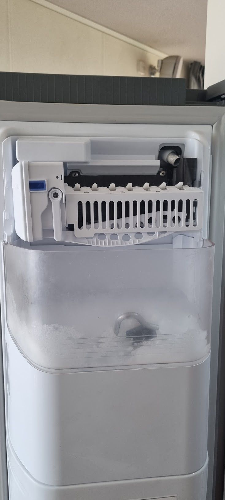 Ijsblokjes maker in rs6181gdsr koelkast werkt sporadisch - Samsung Community
