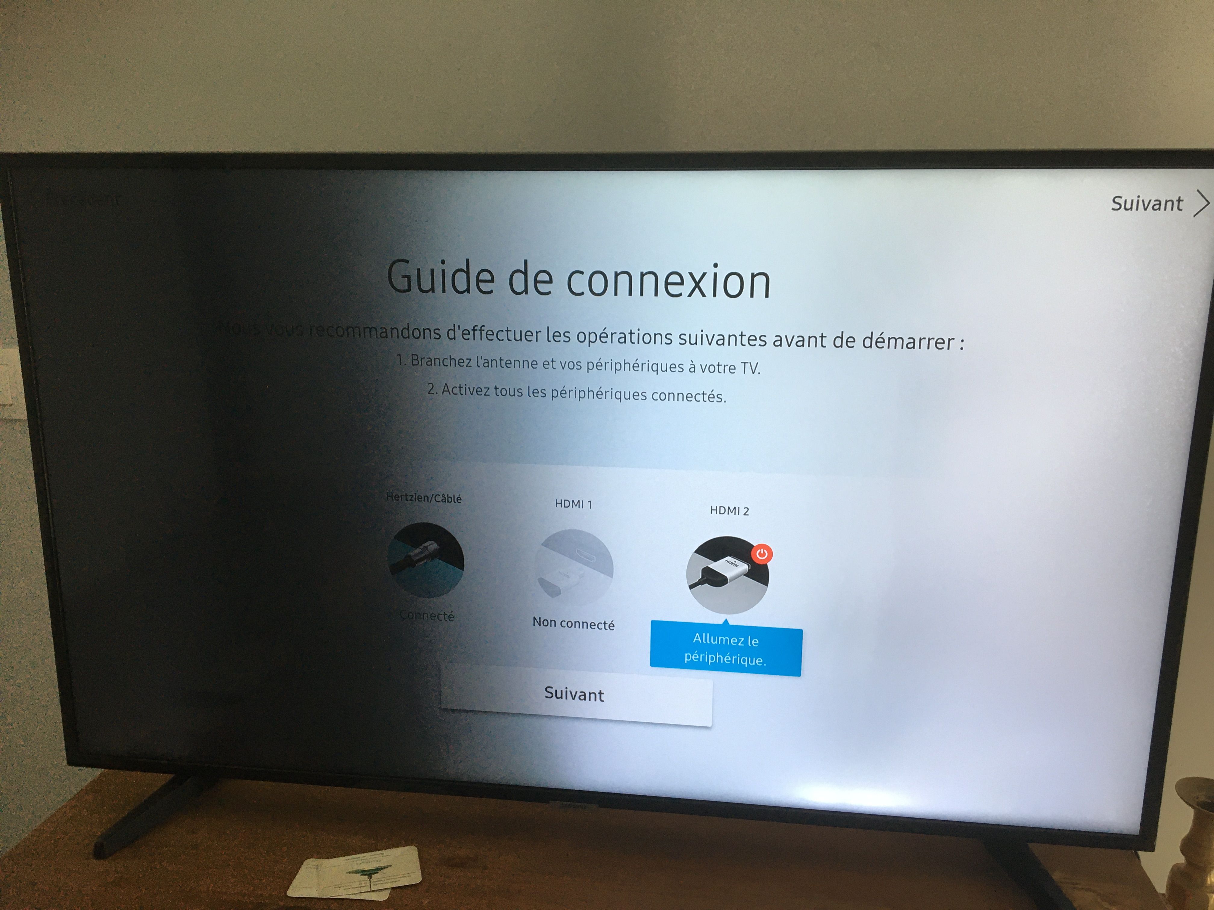 Résolu : Écran tv SAMSUNG MODEL UE43NU7025 sombre - Samsung Community