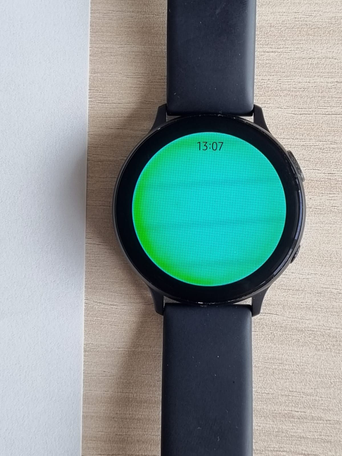 Samsung Galaxy Watch Active 2 - Display shows green/bluish color error -  Samsung Community