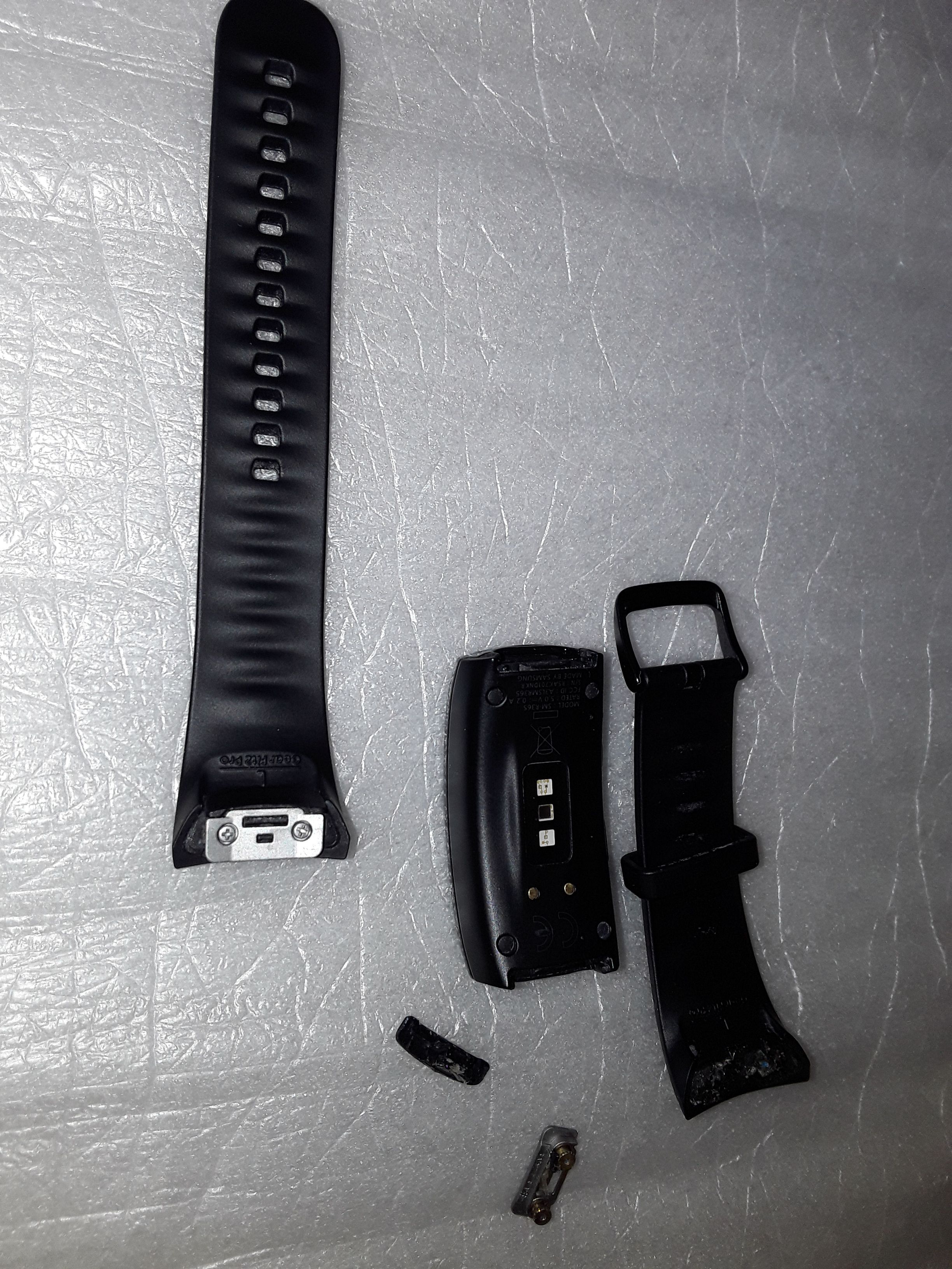 Gear fit 2 strap broken - Samsung Community
