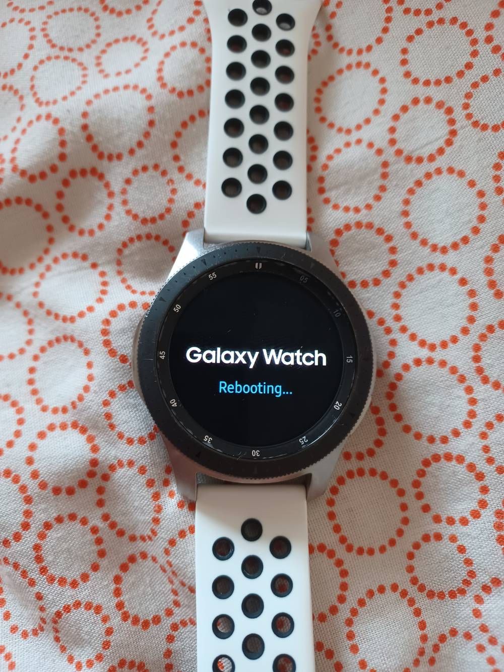 Solucionado: Samsung galaxy watch no pasa de la pantalla de inicio - Samsung  Community