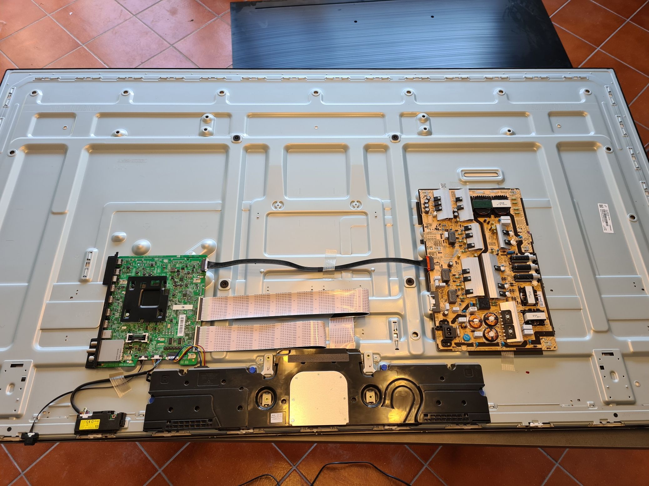 TV startet nicht mehr mit blinkender roter Kontrollleuchte Samsung