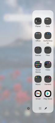 Screenshot_20211025-134357_One UI Home.jpg