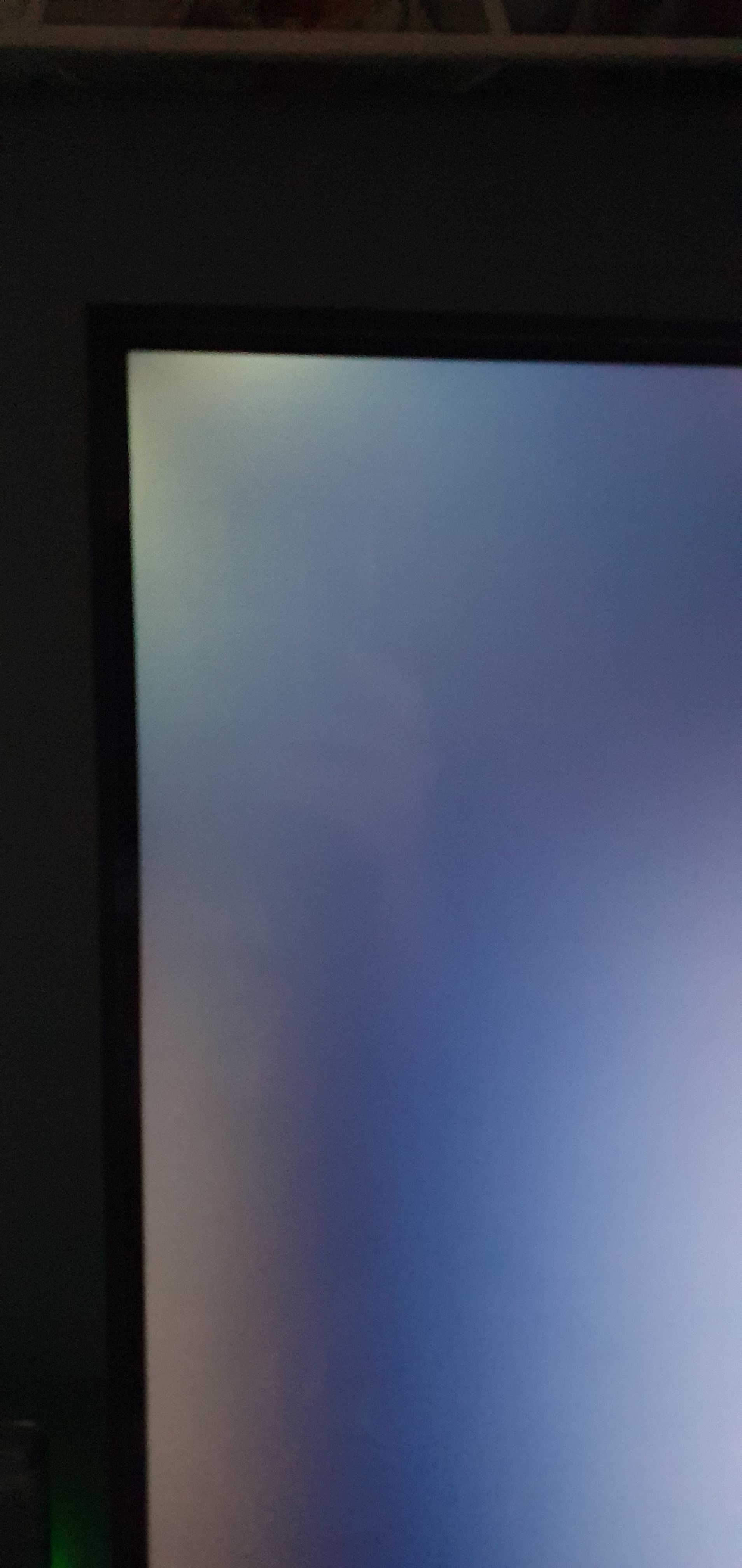 43" AU8000 Backlight Bleeding Samsung Community