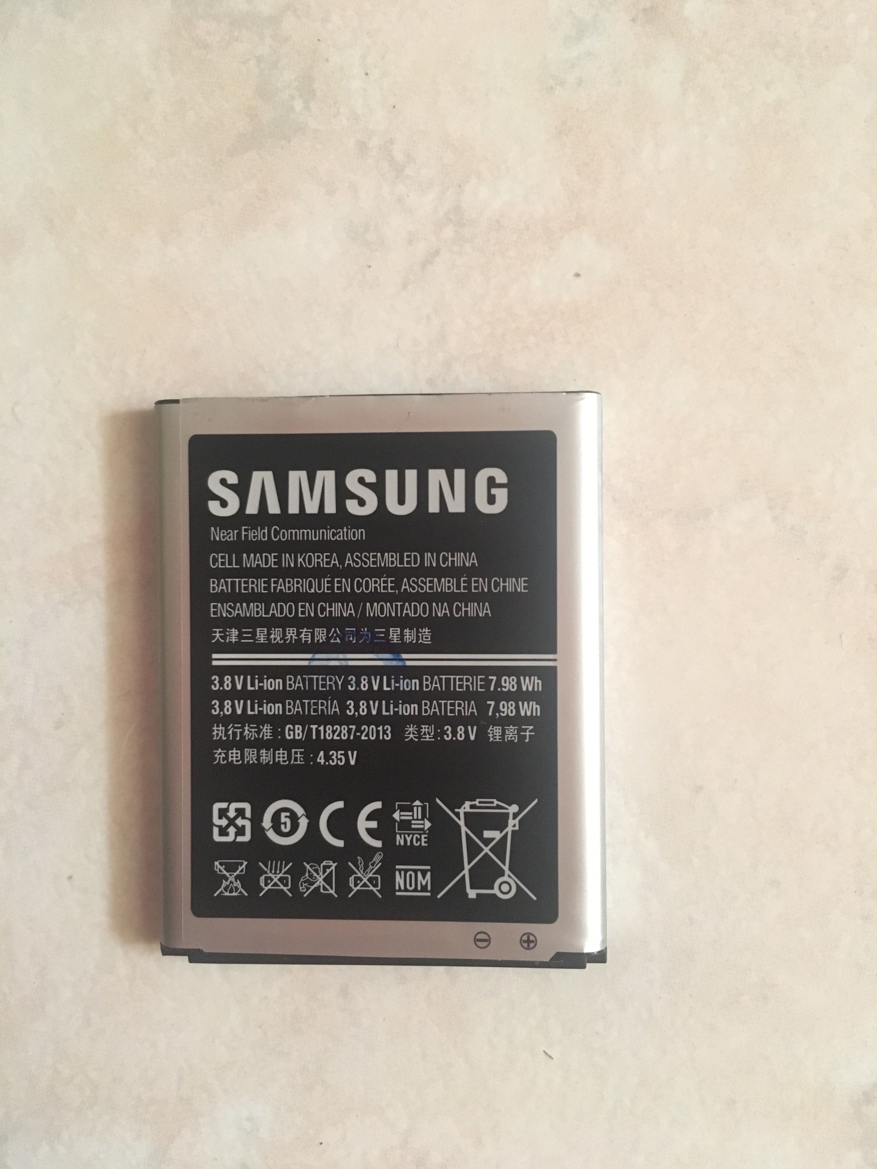 Risolto: Batterie: Come verificare se sono originali? - Samsung Community