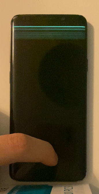 S9 Plus Screen Flickering Green Tint Bars Black Screen Issue 