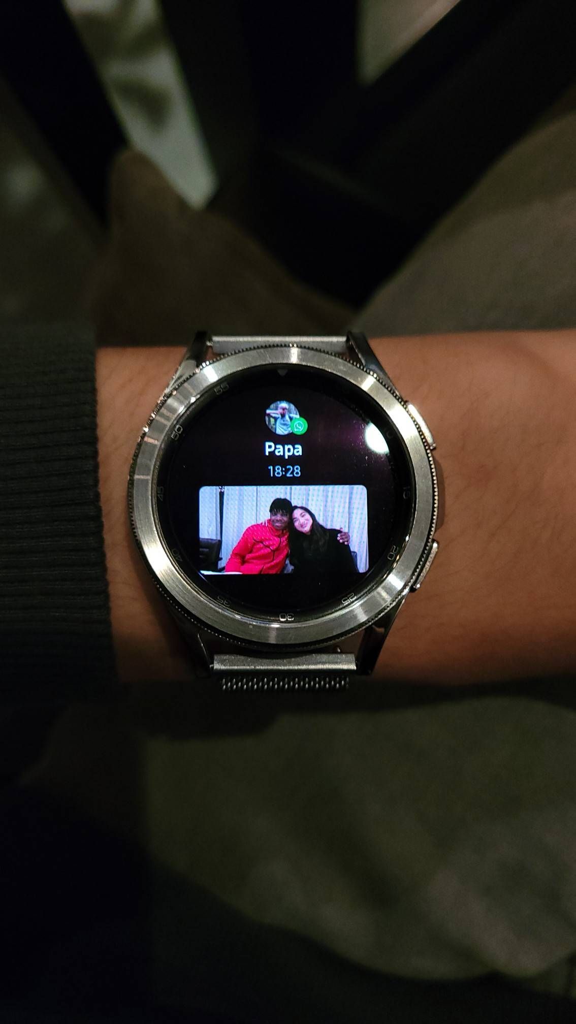 whatsapp on galaxy watch 4